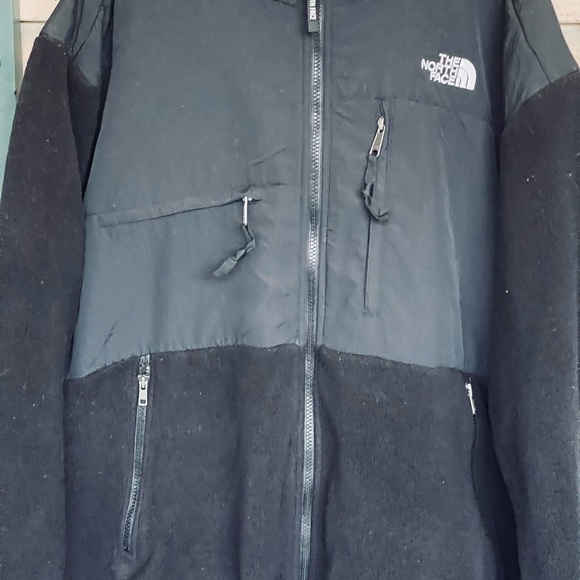 The North Face Denali Dual Panel Fleece and Nylon Black Relaxed Fit Jacket - Picture 3 of 8